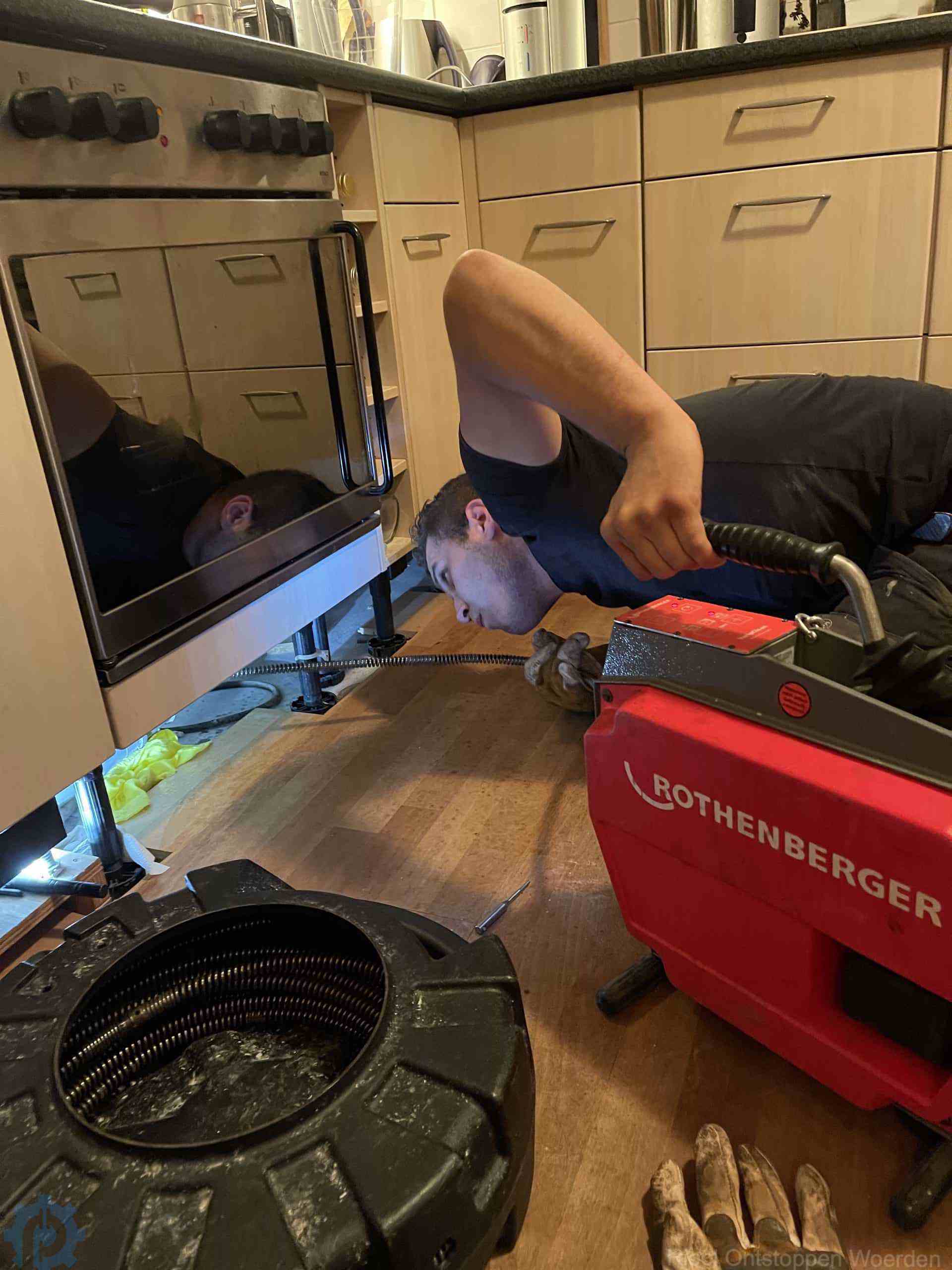 Ontstoppen Gootsteen Woerden