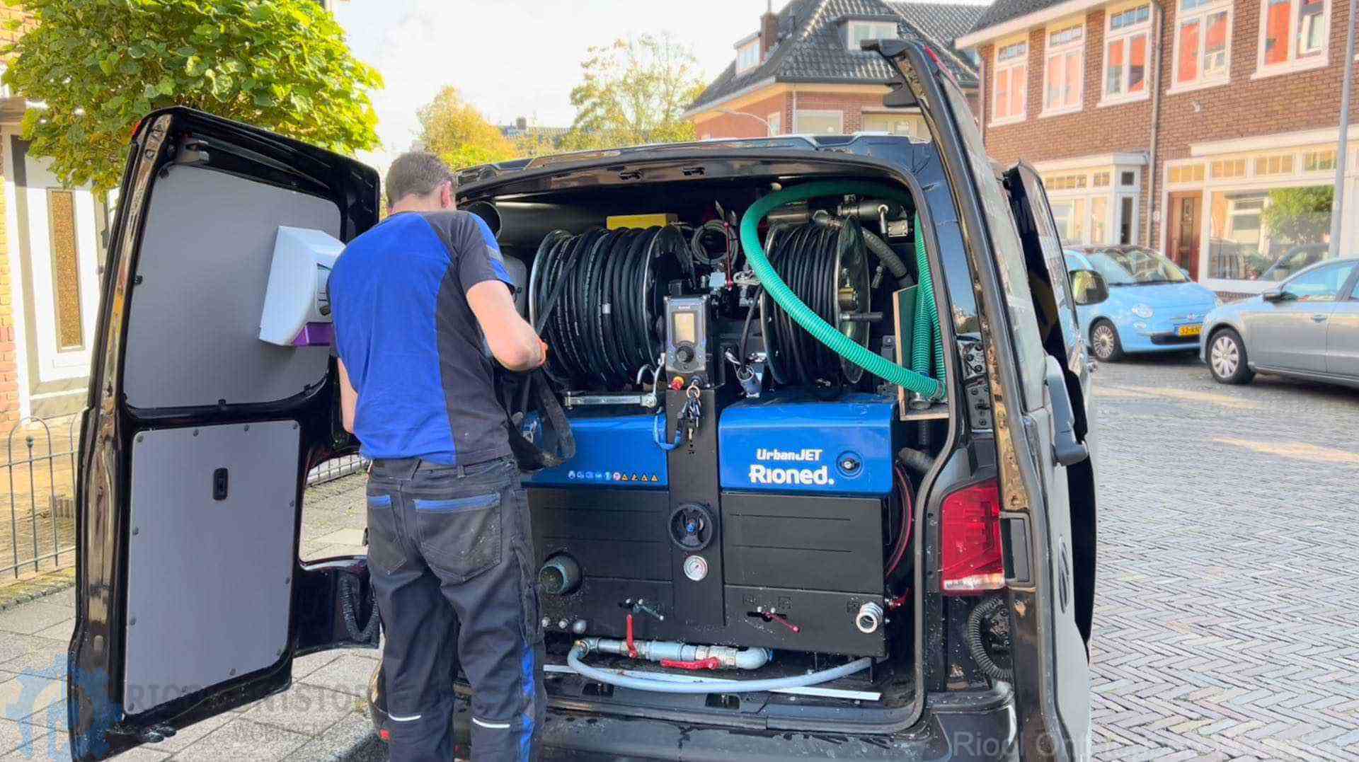 Verstopping afvoer Woerden